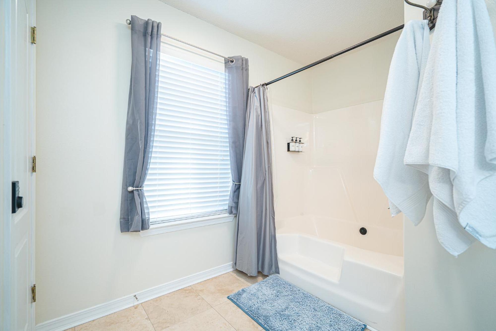 Heated Pool And Golf Cart, Walk To Beach! Best Deal! Destin Bagian luar foto