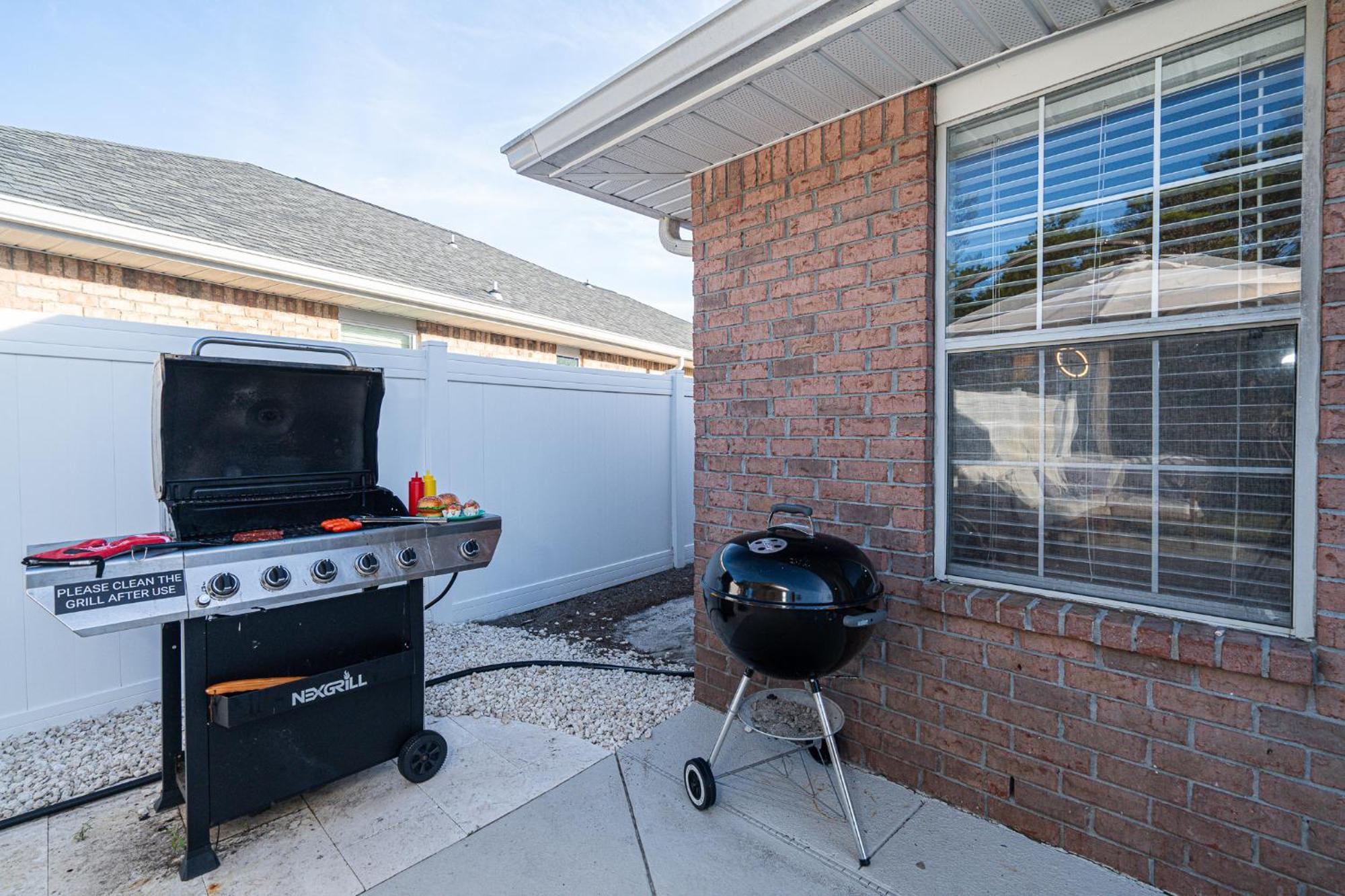 Heated Pool And Golf Cart, Walk To Beach! Best Deal! Destin Bagian luar foto